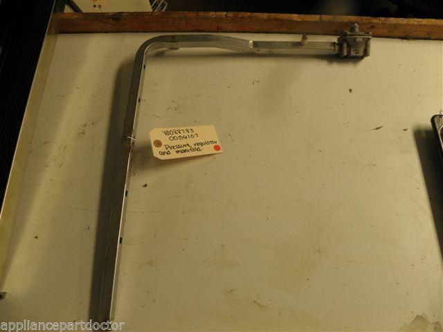 MAYTAG GAS STOVE Y0088783 0056107 PRESSURE REGULATOR MANIFOLD SQUARE PIPE USED MAYTAG GAS STOVE Y0088783 0056107 PRESSURE REGULATOR MANIFOLD SQUARE PIPE USED